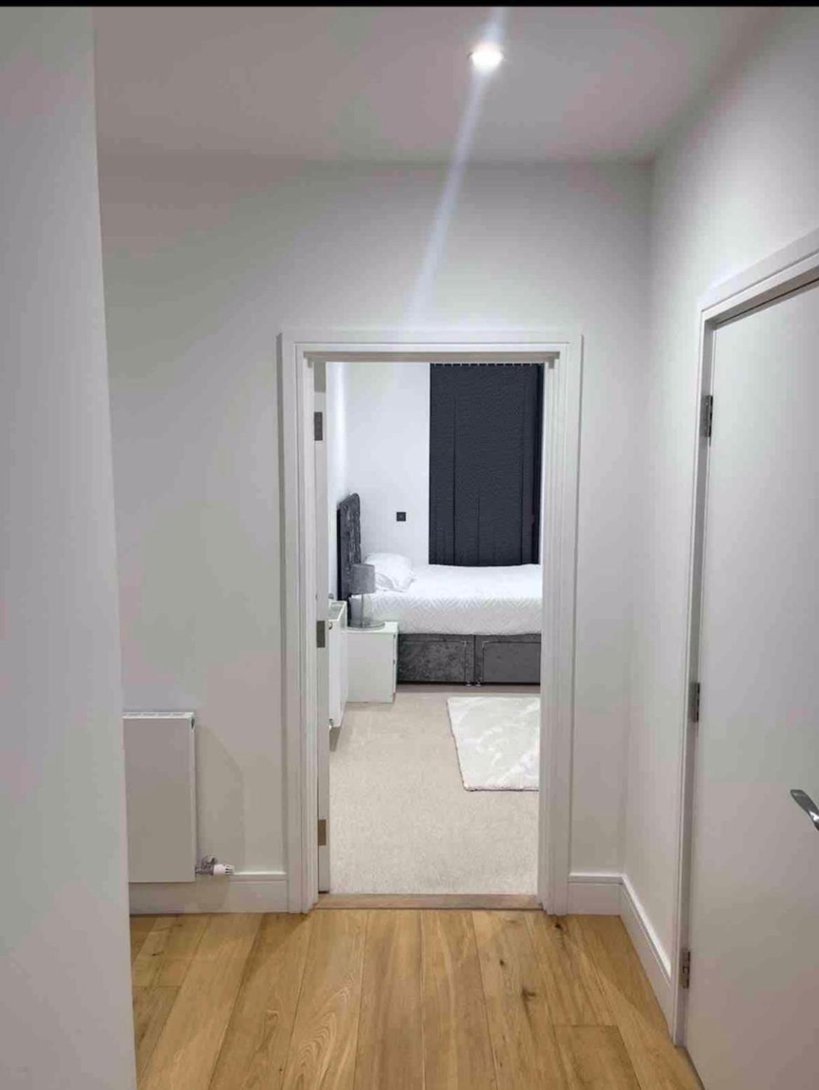 Luxury Top Floor Penthouse Apartment Near Heathrow Londres Exterior foto