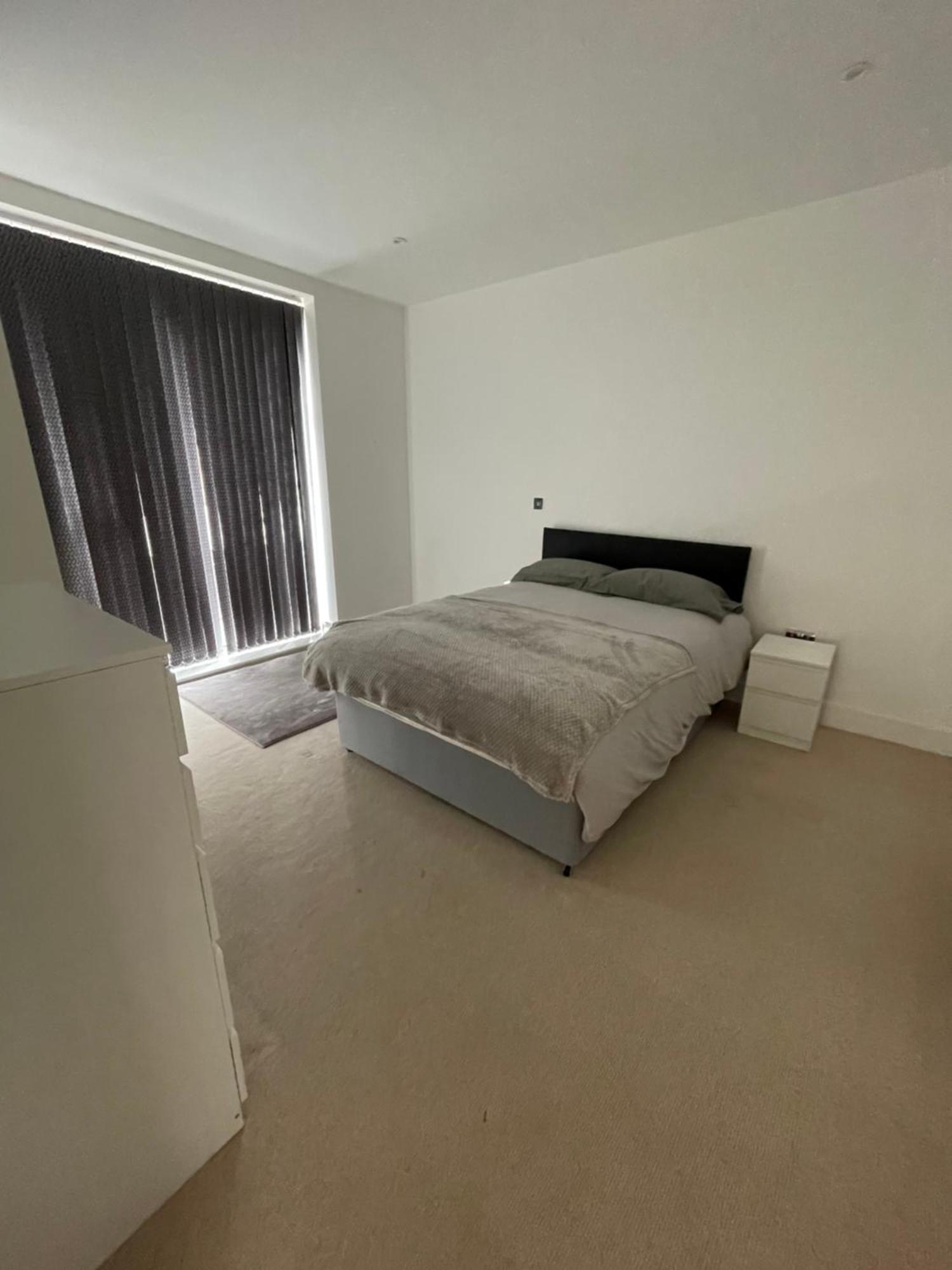 Luxury Top Floor Penthouse Apartment Near Heathrow Londres Exterior foto