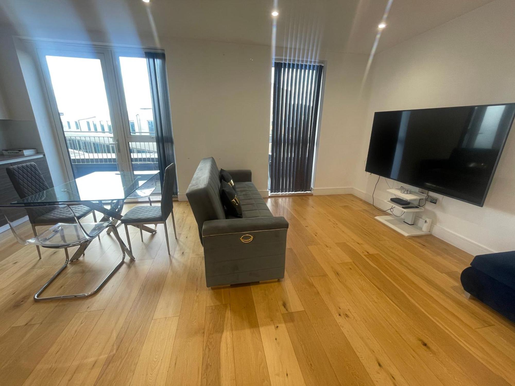 Luxury Top Floor Penthouse Apartment Near Heathrow Londres Exterior foto